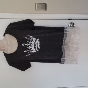 Crowned Free Lace & Crown Top Size L